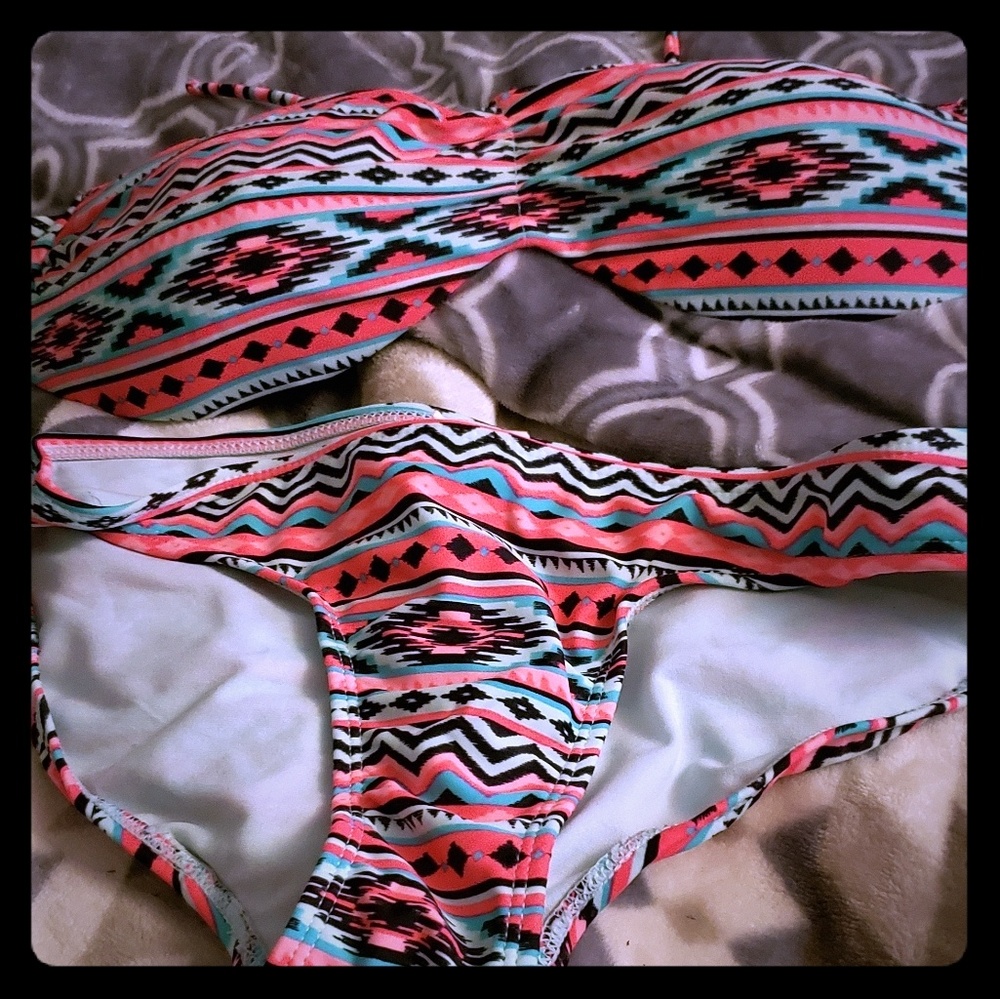 Swimming suit